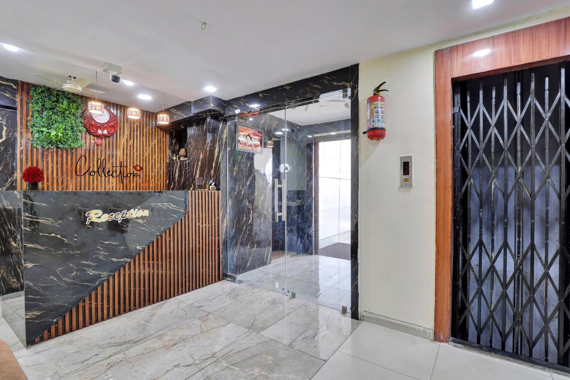 Hotel O Neelkamal Ahmedabad Buitenkant foto